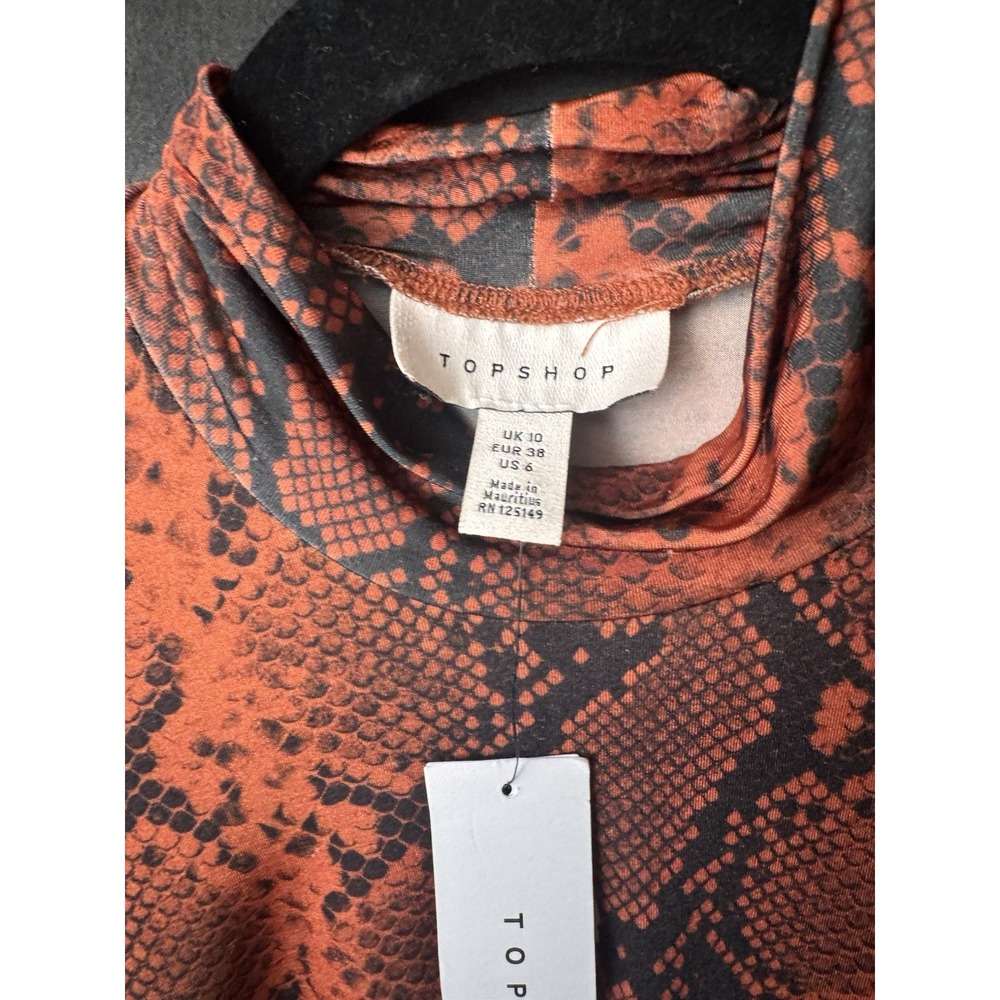 Topshop Snakeskin Print Top NWT Orange Brown Long Sleeve Ruched Mock Neck Size 6 - Picture 2 of 5